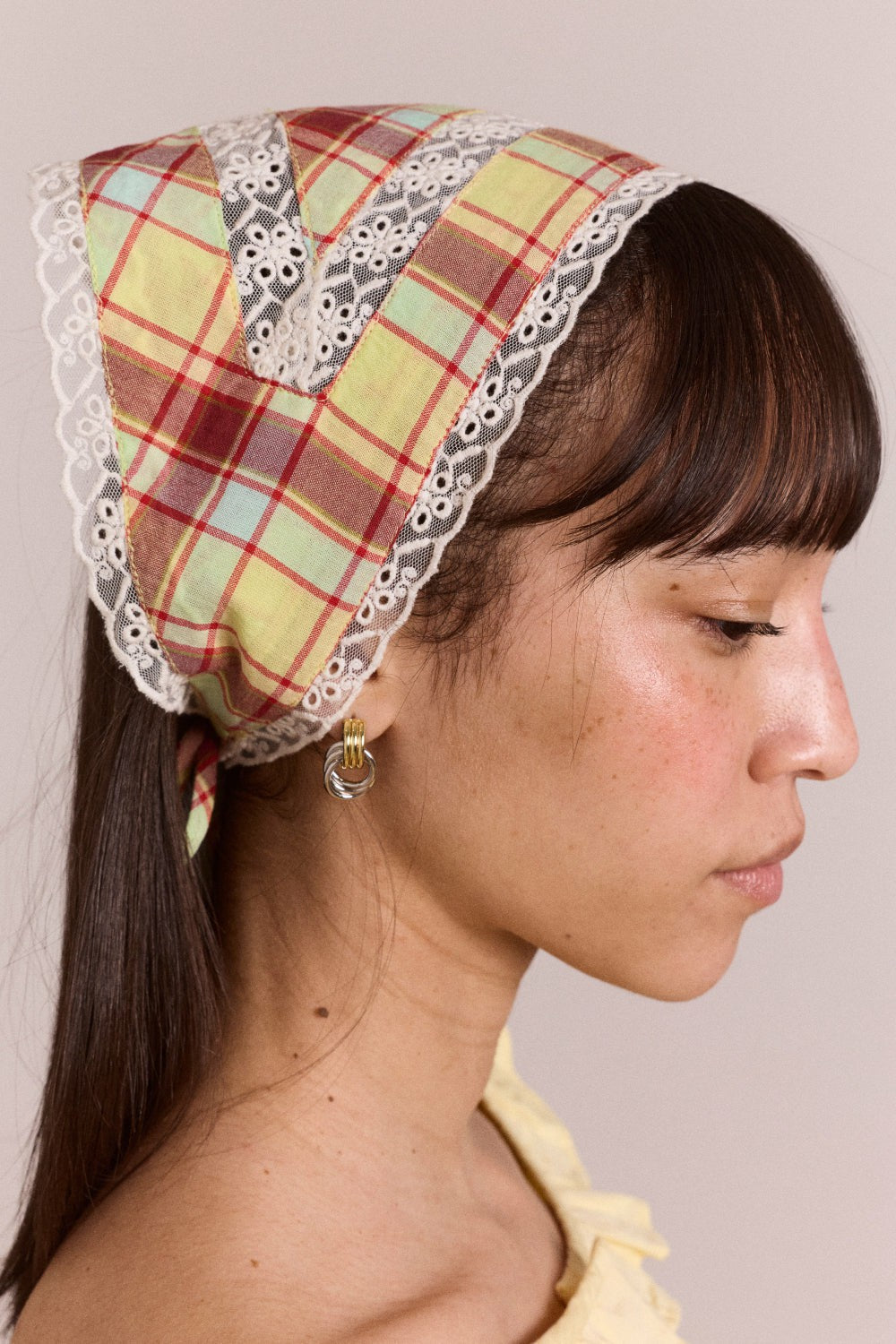 triangle headscarf with lace detail - celery check