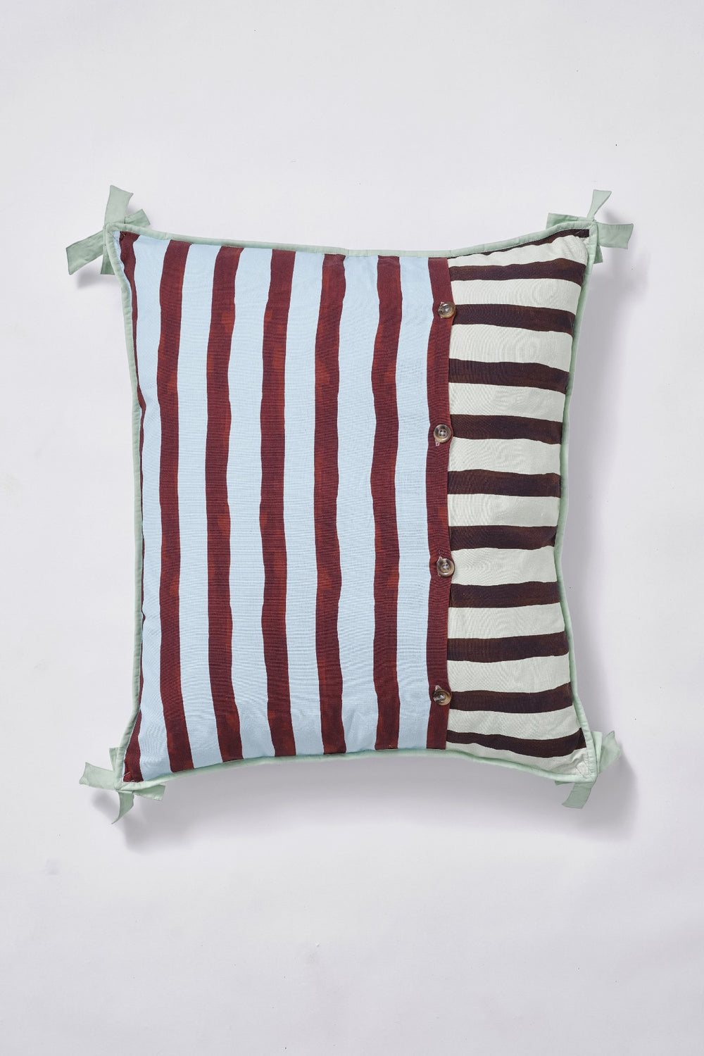 pet bed- multi stripe