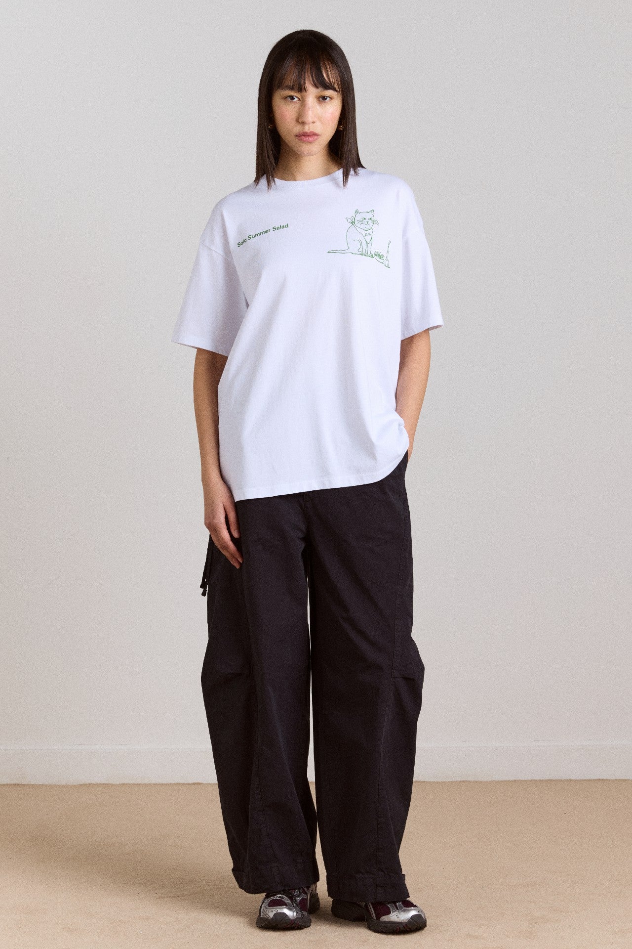 solo salad graphic tee - white