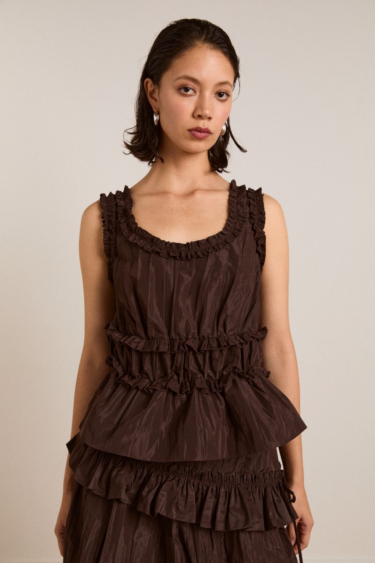 everly ruffle blouse - choc taffeta