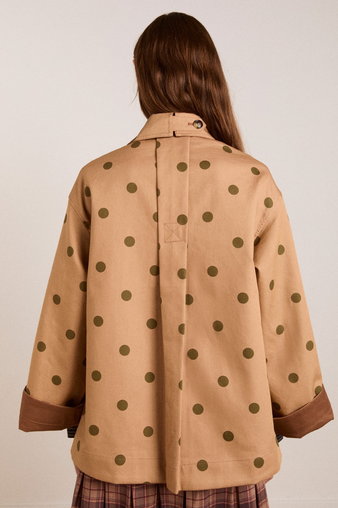 reversible jerry crop trench coat - camel spot
