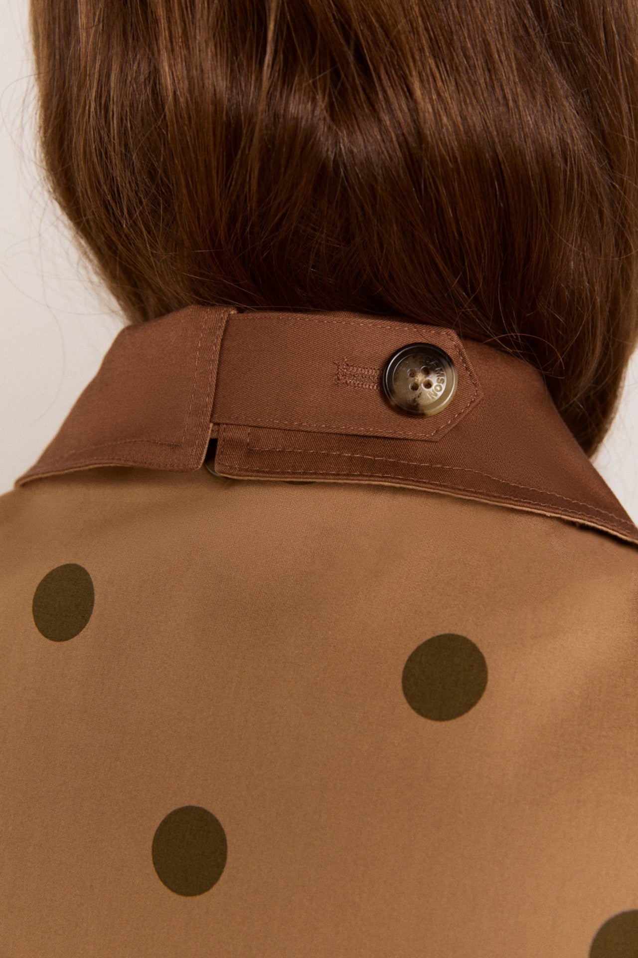reversible jerry crop trench coat - camel spot