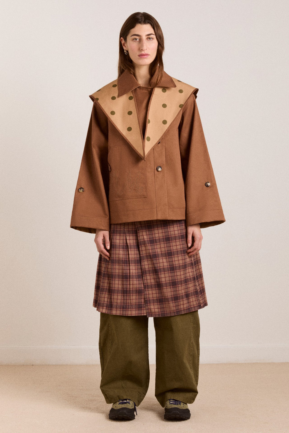 reversible jerry crop trench coat - camel spot