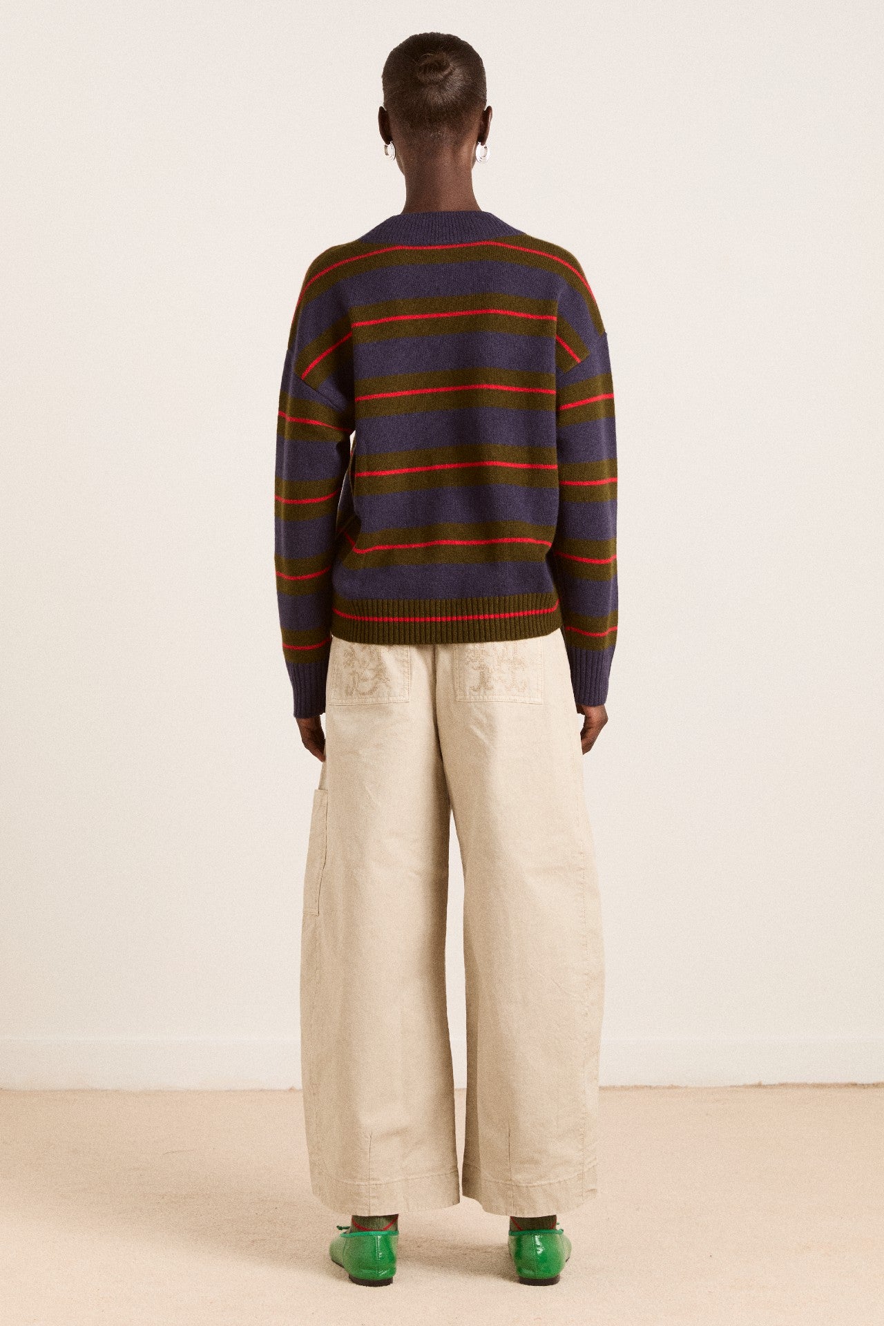 odette v-neck merino wool jumper-olive/navy stripe