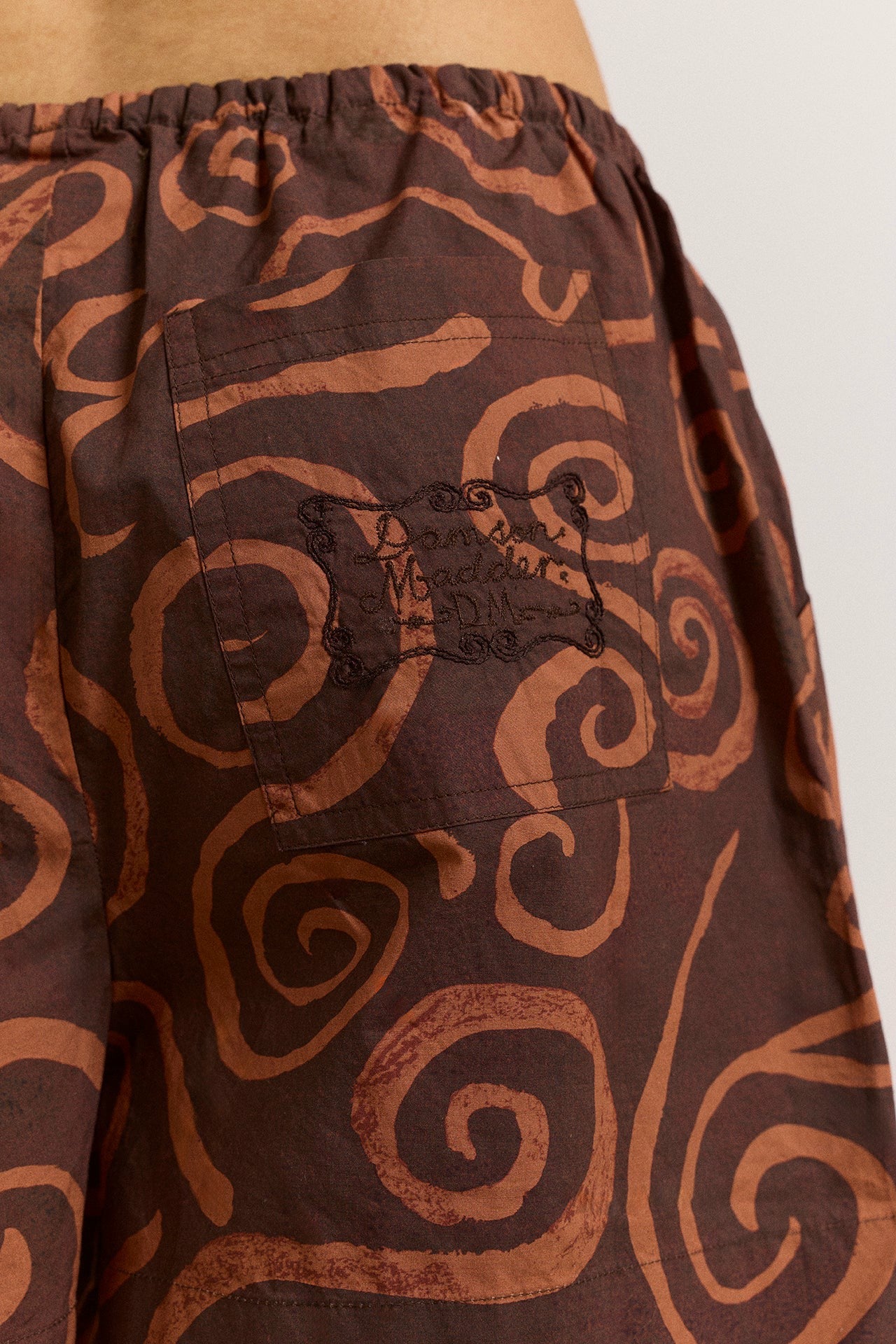 afina pull on short - swirl print