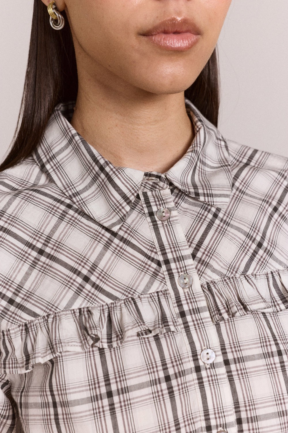 kirby shirt - greyscale check