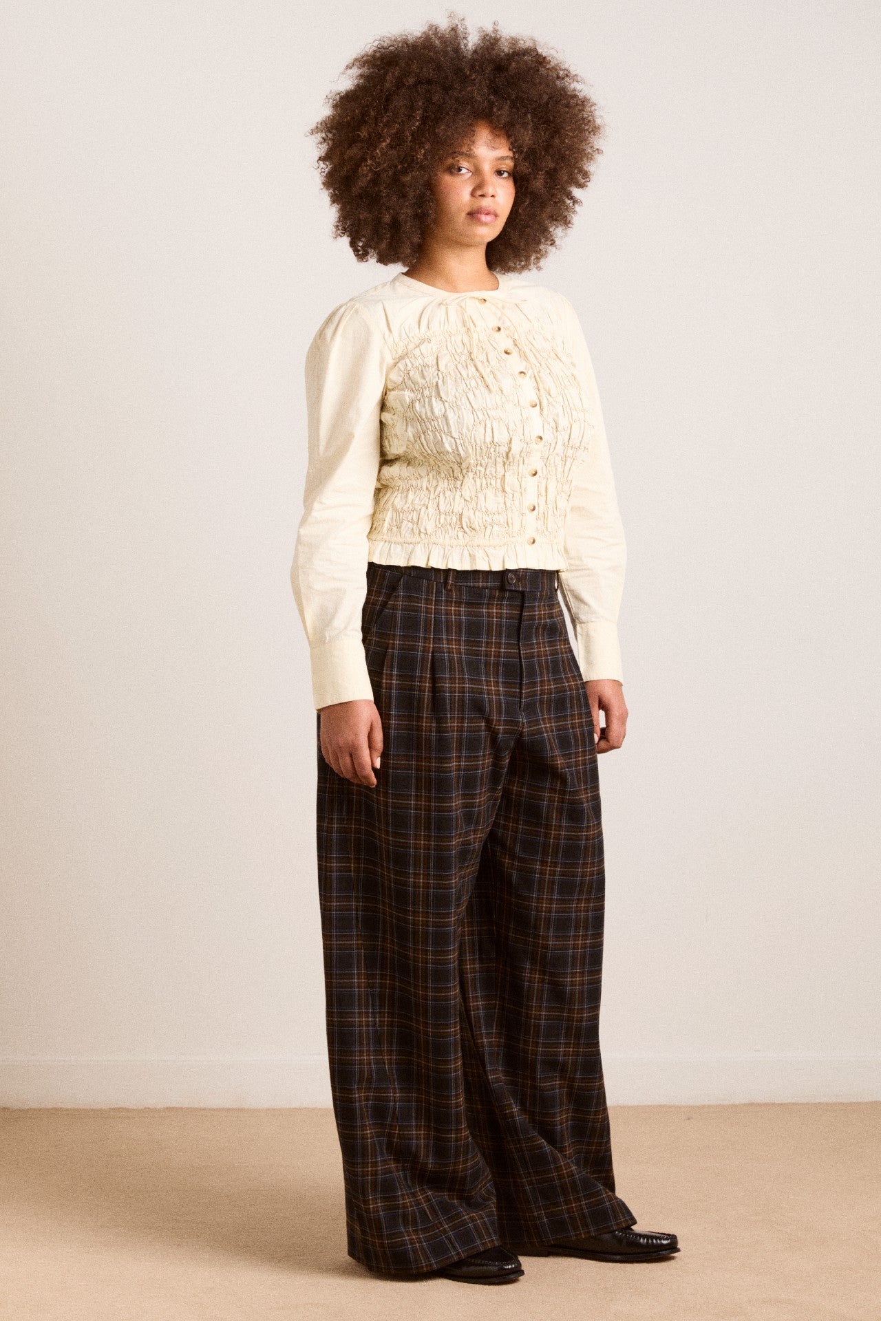 elliana smocked cardi - butter