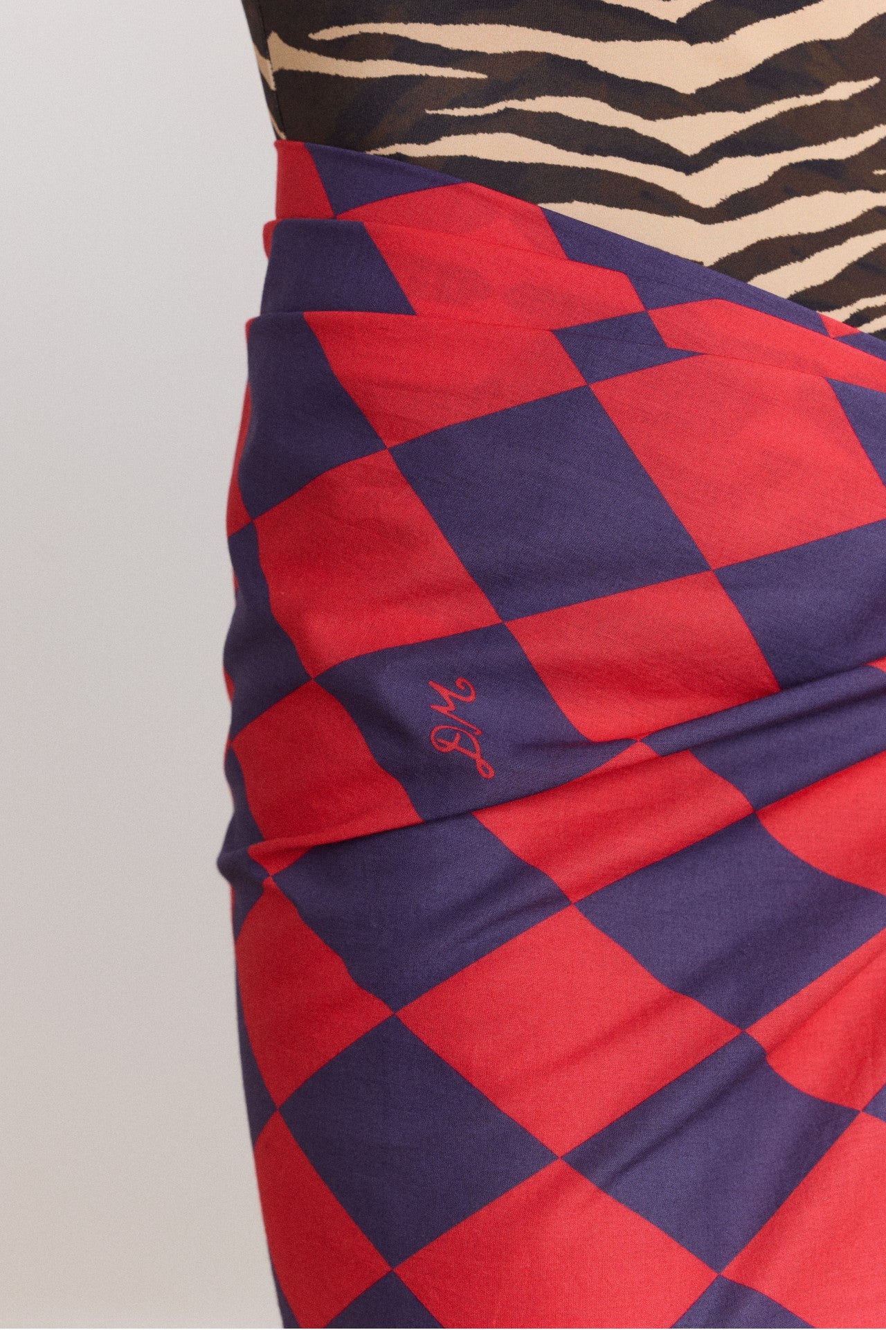 sarong - harlequin print