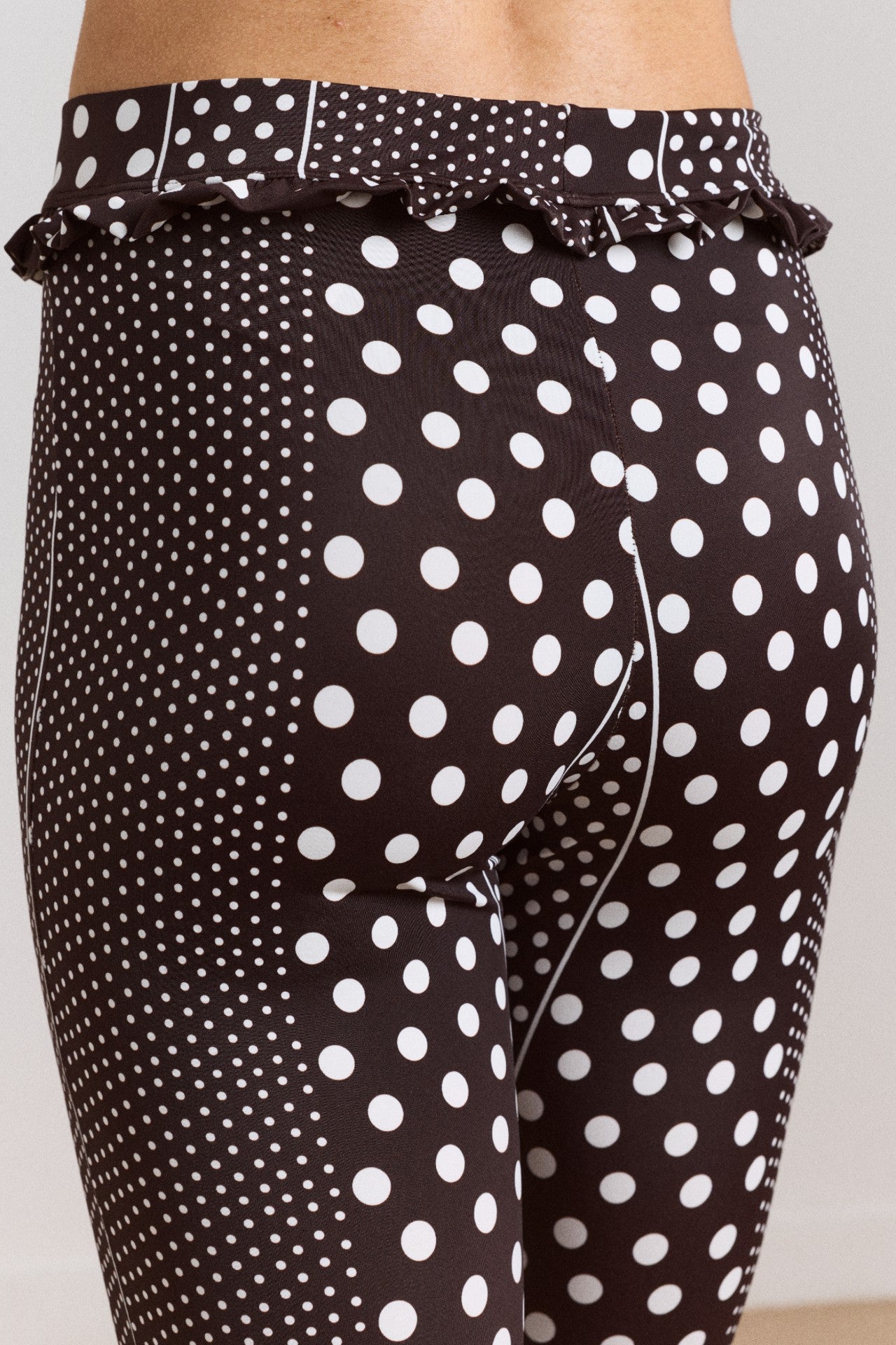 cove capri pant - spot stripe print