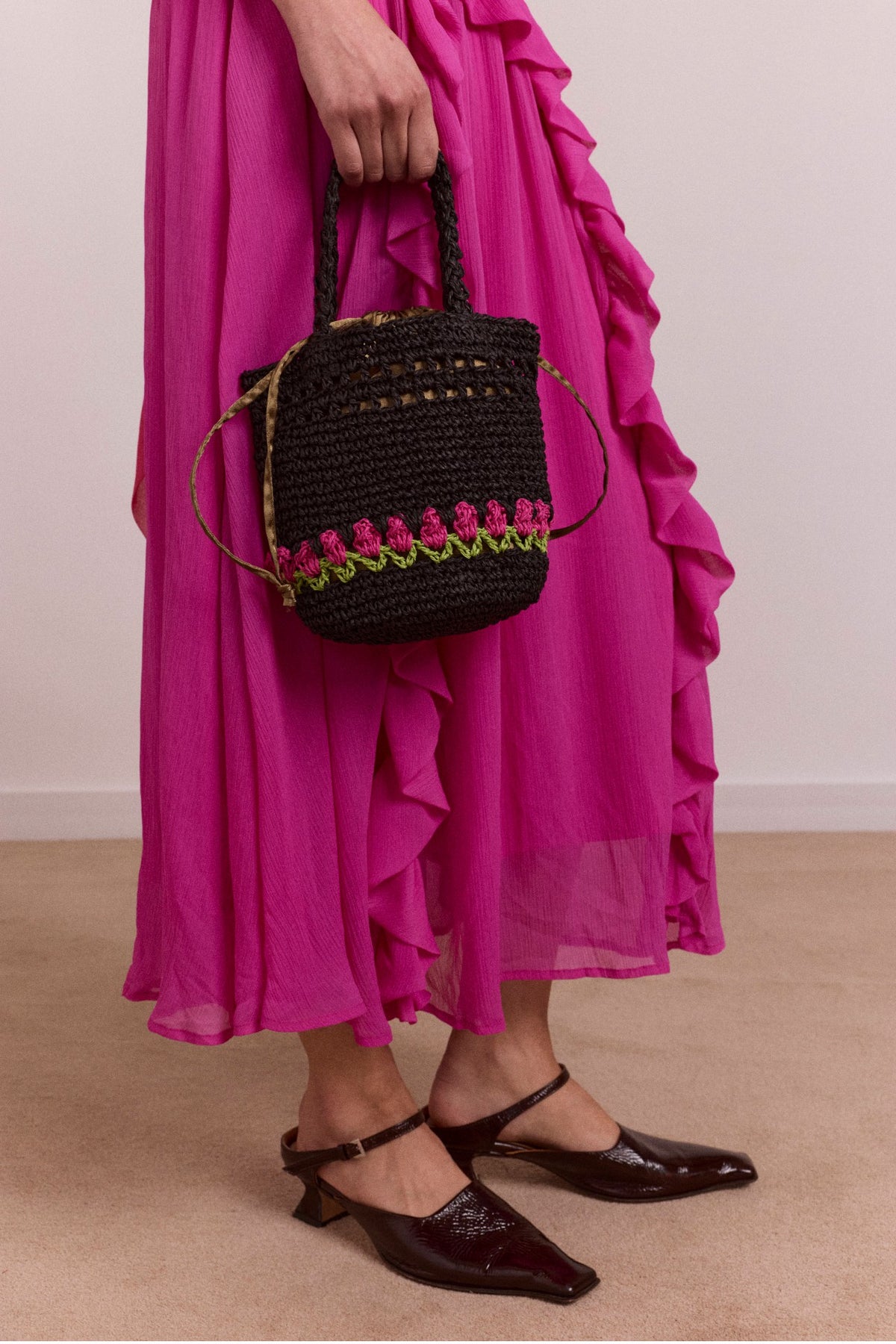 raffia tulip bag