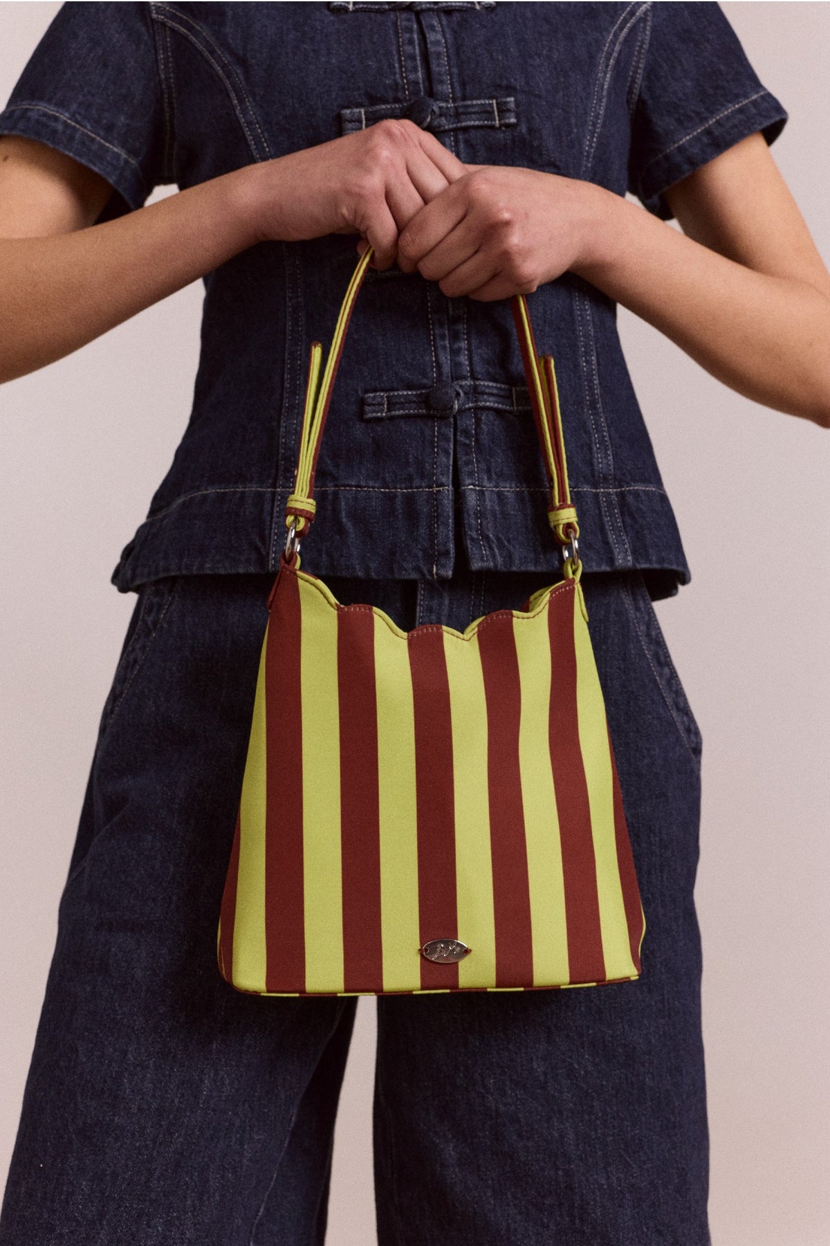 lorelai bag - avocado & chocolate stripe