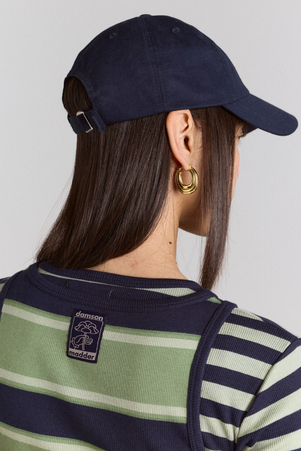 cap with flower embroidery - navy