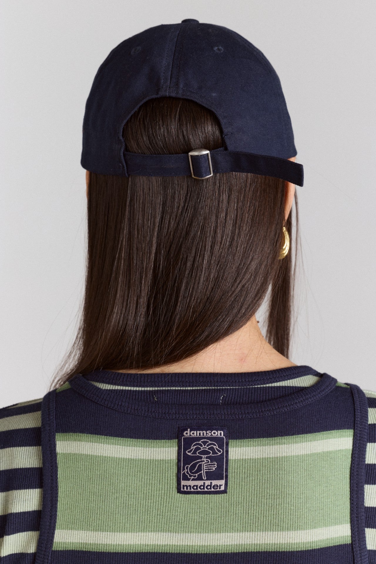 cap with flower embroidery - navy