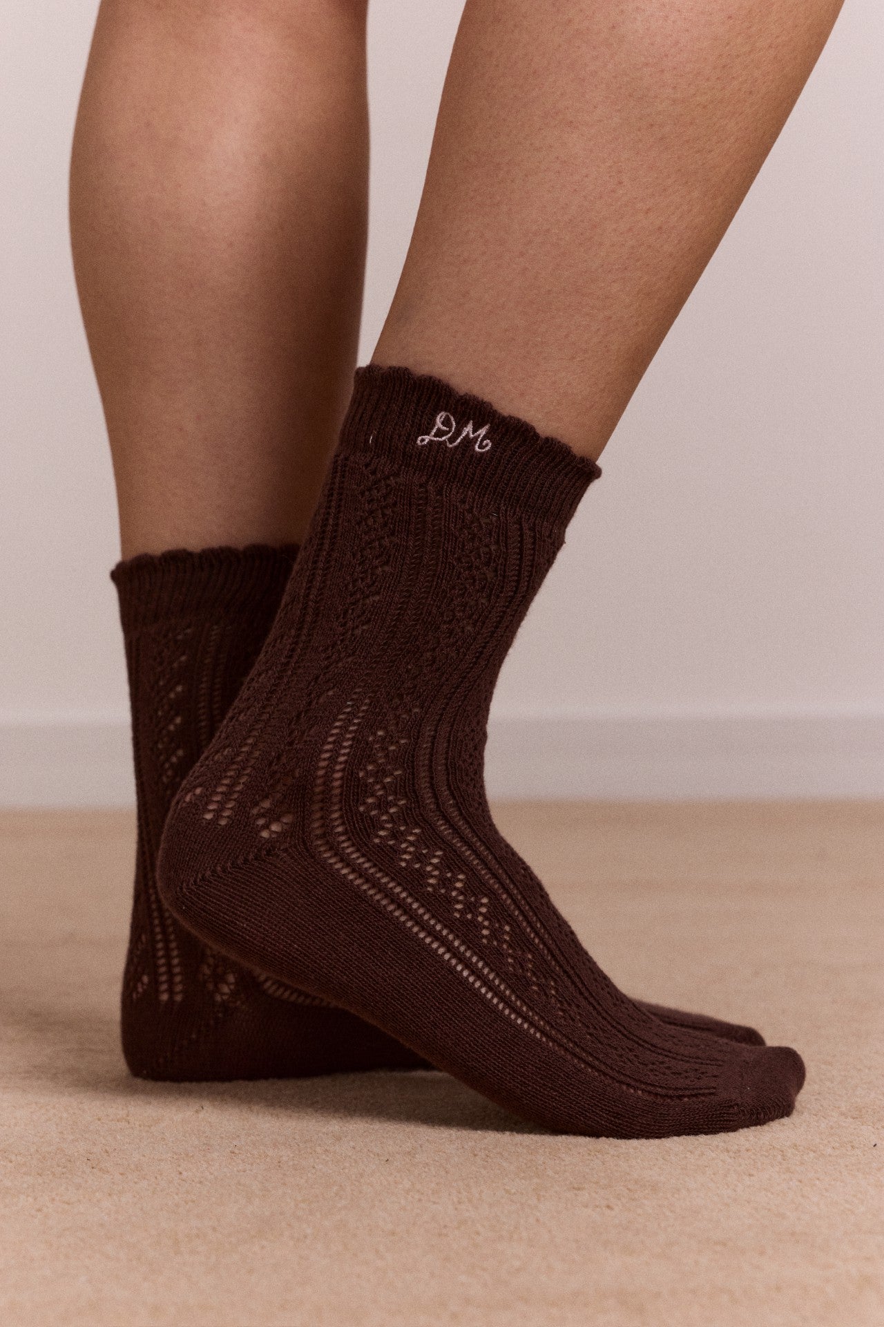 calf length 2 pack pointelle socks - choc & pink