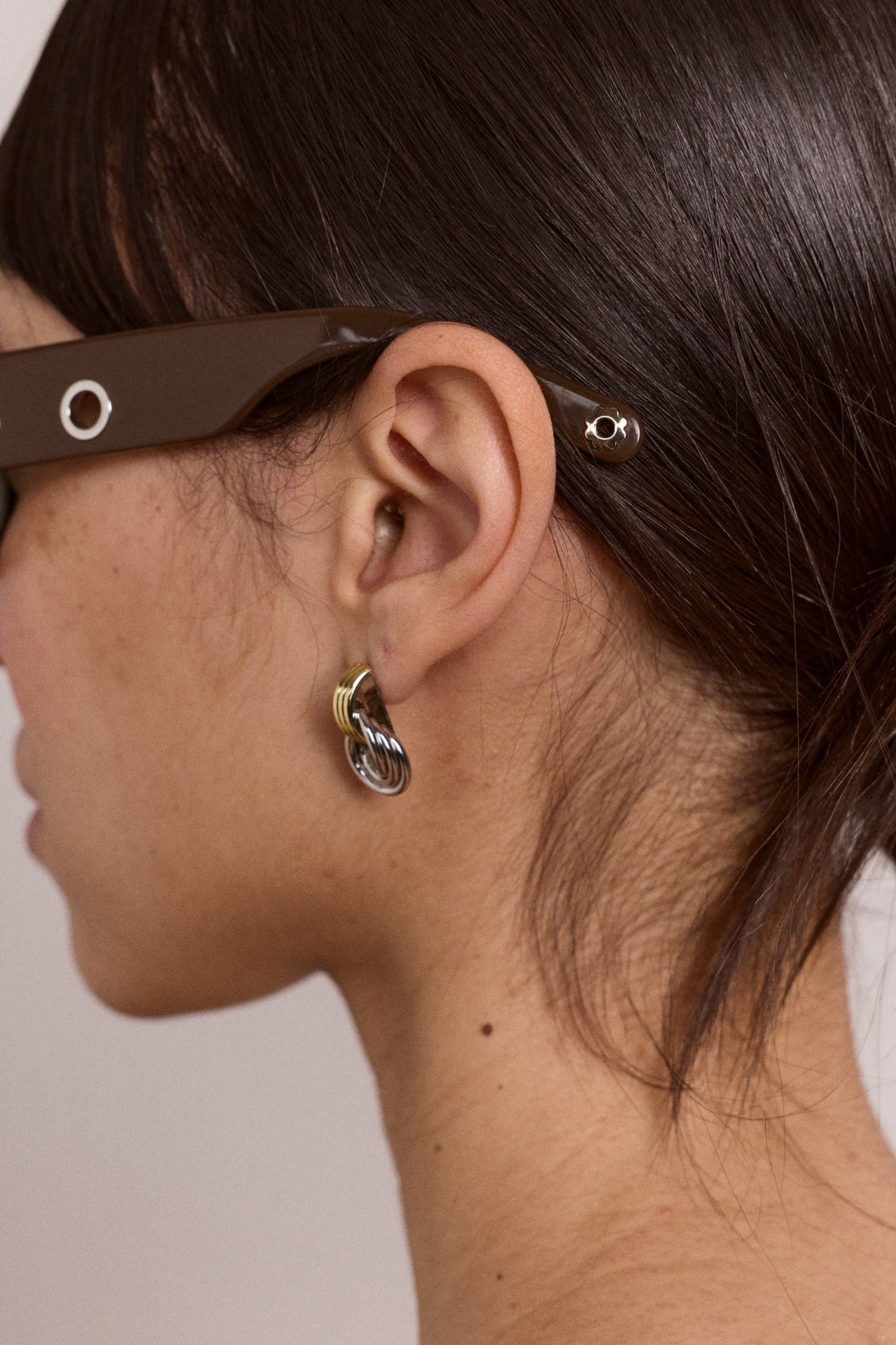 faye eyelet sunglasses - chocolate