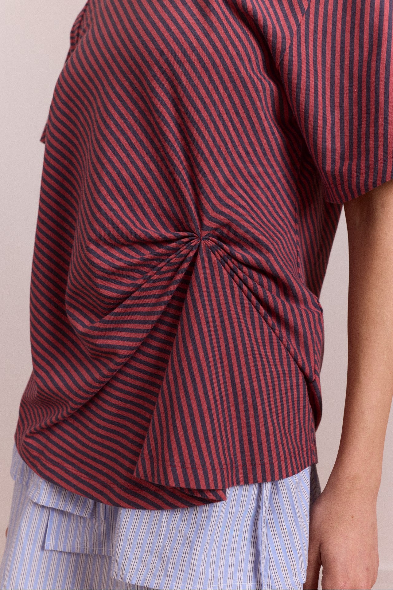 reece tee - red stripe