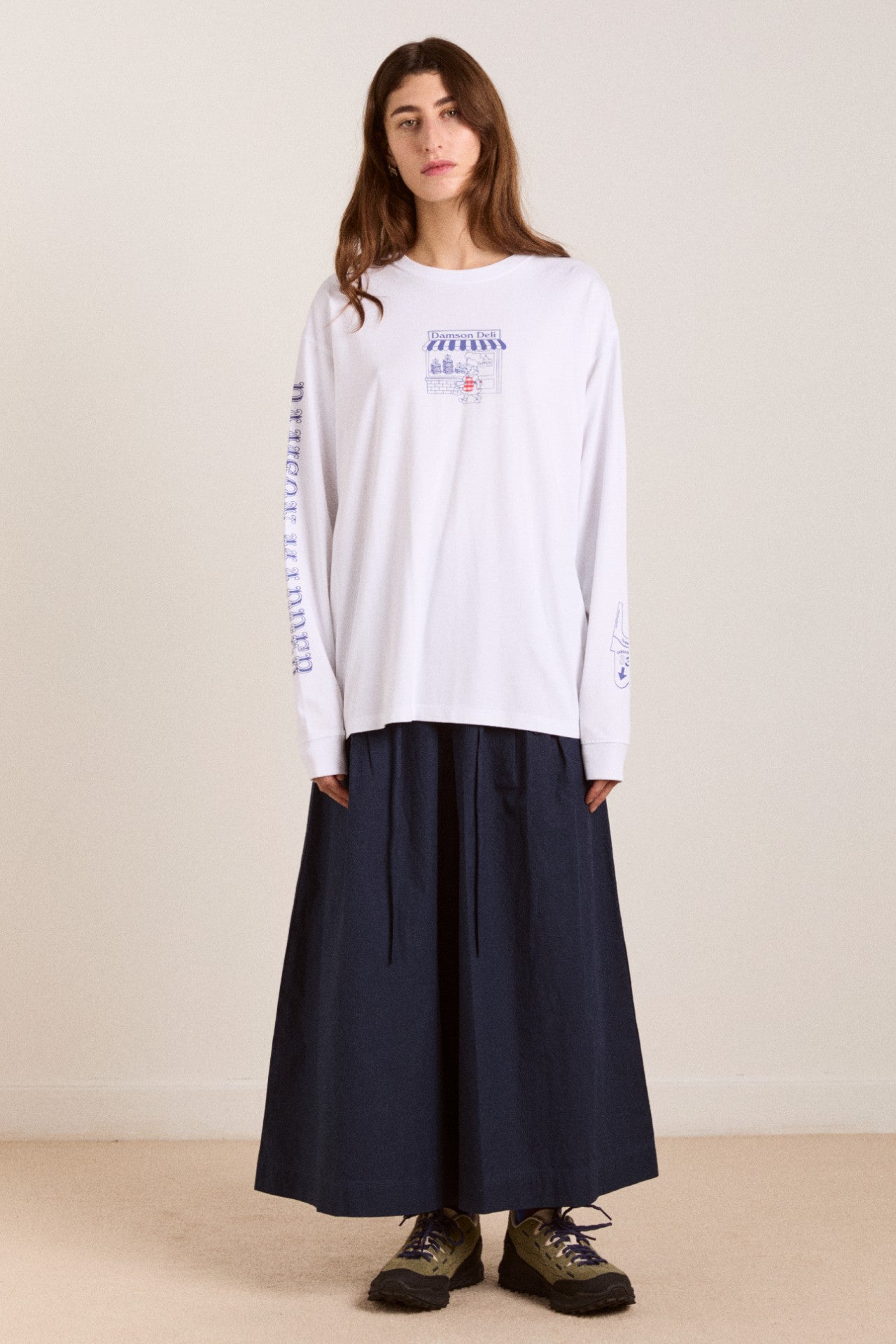 damson deli ls tee - white