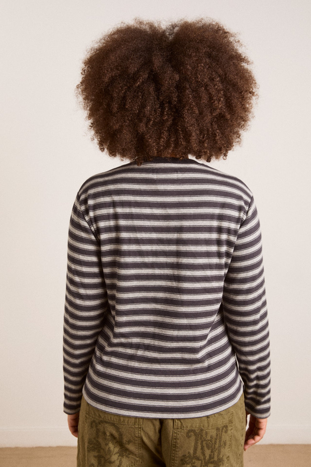 lilah fitted ls tee - grey marl stripe