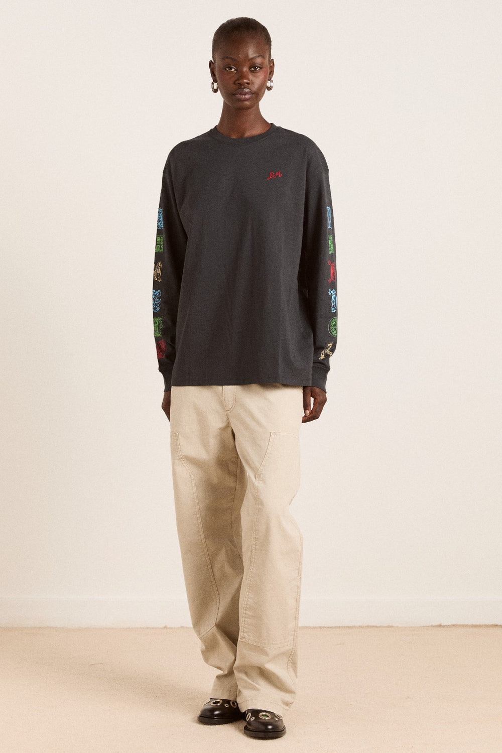 winter solstice long sleeve tee- charcoal